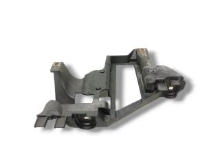 крепление фары левой BMW X5 E53 [рестайлинг] 2006, 3.0 л., D, 306D2, дизель, АКПП, titansilber / 354, внедорожник 5 дв., полный привод, правый руль, 224567