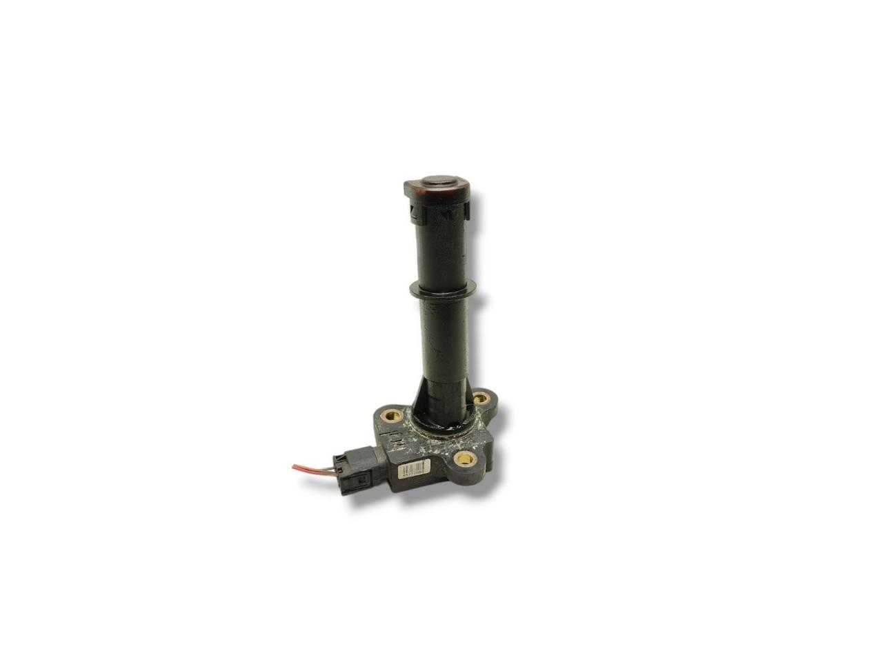 датчик уровня масла Mercedes-Benz C-Класс W203/S203/CL203 W203 2001, 2.0 л., Kompr, M 111.955, бензин, АКПП, titanite red / 567, седан, задний привод, правый руль, A0041535928, A0009050401, A0061532828, 25571000 - фото №1