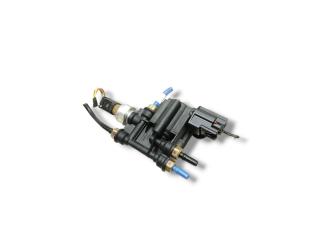 блок клапанов пневмоподвески Land Rover Range Rover 3 поколение L322 2003, 3.0 л., D, 306D1, дизель, АКПП, buckingham blue / lrc796, внедорожник 5 дв., полный привод, правый руль, RVH500070