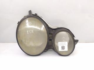стекло фары правой Mercedes-Benz E-Класс W210/S210 1996, 5.0 л., i, M 119.985, бензин, АКПП, зеленый, седан, задний привод