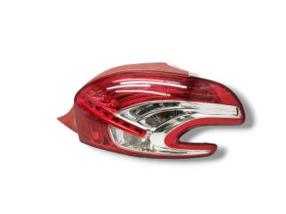 фонарь задний правый Peugeot 208 1 поколение 2012, 1.4 л., HDi, 8HR (DV4C), дизель, 5МКПП, gris aluminium / ezr, хетчбэк 3 дв., передний привод, правый руль, 9672628380