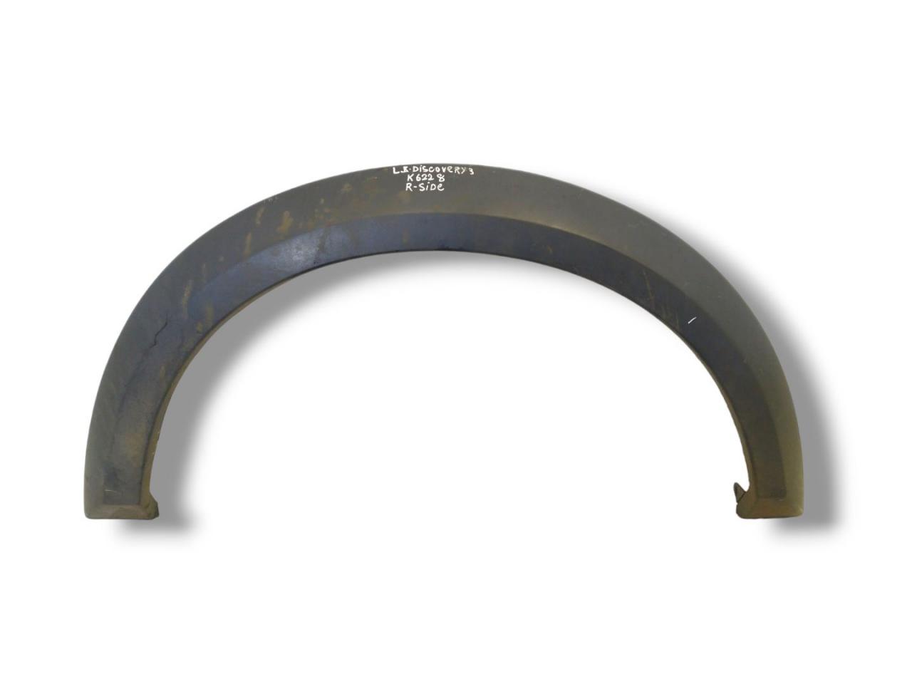 накладка колесной арки передний правый Land Rover Discovery 3 поколение L319 2005, 2.7 л., TD, 276DT, дизель, 6МКПП, zambezi silver / lrc737, внедорожник 5 дв., полный привод, правый руль, DFJ000022 - фото №1