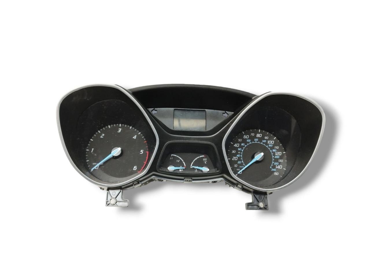 щиток приборов (приборная панель) Ford Focus 3 поколение 2012, 1.6 л., TDCi, T1DB, дизель, 6МКПП, moondust silver / 0b, хетчбэк 5 дв., передний привод, правый руль, BM5T-10849DU - фото №1