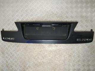 накладка двери (крышки) багажника Lexus IS 2 поколение (XE20) XE20 2007, 2.2 л., D, 2AD-FHV, дизель, 6МКПП, серый, седан, задний привод, правый руль, 7680153030