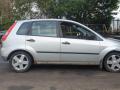 колпачок литого диска Ford Fiesta 5 поколение 2005, 1.4 л., i, FXJA, бензин, 5МКПП, moondust silver, хетчбэк 5 дв., передний привод, правый руль, 2S611000AA - фото №3