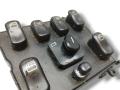 кнопка стеклоподъемника двери Mercedes-Benz M-Класс W163 2001, 2.7 л., CDi, OM 612.963, дизель, АКПП, brillantsilber / 744, внедорожник 5 дв., полный привод, правый руль, A1638206610 - фото №3