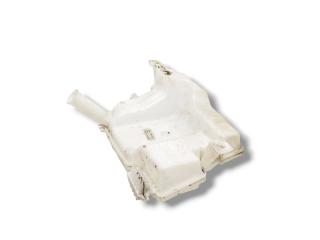 бачок омывателя Ford Focus 3 поколение 2014, 1.0 л., Ti, M1DA, бензин, 6МКПП, candy red / ub, хетчбэк 5 дв., передний привод, правый руль, BV6117B613CA