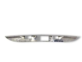 накладка двери (крышки) багажника Mercedes-Benz E-Класс W211/S211 S211 2004, 2.7 л., CDi, OM 647.961, дизель, АКПП, brillantsilber / 744, универсал, задний привод, правый руль, 2117400493