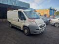 Накладка (ресничка) фары Peugeot Boxer 2 поколение 250 2011, 2.2 л., HDi, 4HV (P22DTE), дизель, 5МКПП, blanc banquise / ewp, микроавтобус, передний привод, правый руль, 1306530070 - фото №3