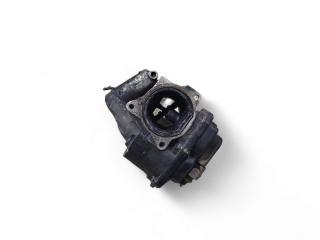 заслонка дроссельная Volkswagen Passat B6 2006, 2.0 л., TDi PD, BKP, дизель, 6МКПП, arcticbluesilver / lb5m, универсал, передний привод, правый руль, 03G128063B