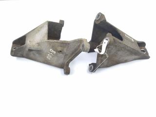 кронштейн двигателя Suzuki Grand Vitara 2 поколение JT 2005, 1.6 л., i, M16A, бензин, 5МКПП, bright red solid 2 / z9t, внедорожник 3 дв., полный привод, правый руль, 11651-64J00, 11641-64J00