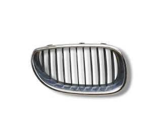 решетка радиатора BMW 5 серия E60/E61 E60 2004, 2.5 л., i, M54 B25 (256S5), бензин, АКПП, mysticblau / a07, седан, задний привод, правый руль, 51137065702, 7065702