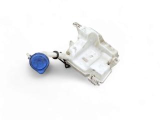 бачок омывателя Ford Focus 3 поколение 2013, 1.0 л., Ti, M1DA, бензин, 6МКПП, moondust silver / 0b, хетчбэк 5 дв., передний привод, правый руль, BV6117B613AC