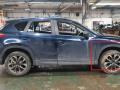 накладка колесной арки передний правый Mazda CX-5 1 поколение [рестайлинг] KE 2015, 2.2 л., TD, SHY1, дизель, 6МКПП, deep crystal blue / 42m, внедорожник 5 дв., передний привод, правый руль, KD5351W21 - фото №3
