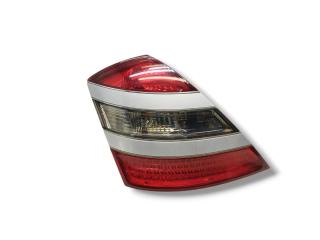 фонарь задний левый Mercedes-Benz S-Класс W221 2009, 3.0 л., CDi, OM 642.930, дизель, АКПП, iridiumsilber / 775, седан, задний привод, правый руль, 2218200164