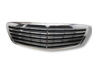 решетка радиатора Mercedes-Benz S-Класс W221 2009, 3.0 л., CDi, OM 642.930, дизель, АКПП, iridiumsilber / 775, седан, задний привод, правый руль, 2218800083