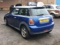 спойлер Mini Cooper 2 поколение R56 2007, 1.4 л., i, N12 B14 A, бензин, 6МКПП, lightning blue / a63, хетчбэк 3 дв., передний привод, правый руль, 714885003 - фото №4