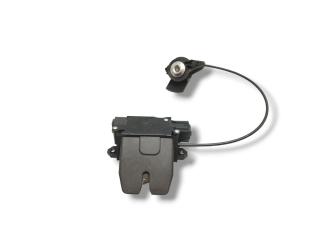 замок багажника Ford C-Max 1 поколение 2004, 1.6 л., TDCi, G8DB, дизель, 5МКПП, machine silver / d1, минивэн, передний привод, правый руль, 3M51R442A66AK, 01041119001