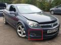 решётка бампера боковая правая Opel Astra GTC H [рестайлинг] 2007, 1.9 л., CDTi, Z19DTH, дизель, 6МКПП, metro / 168, хетчбэк 3 дв., передний привод, правый руль, 13110337 - фото №3