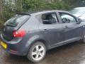 отражатель правый SEAT Ibiza 4 поколение 6J 2011, 1.4 л., i, CGGB, бензин, 5МКПП, gris track / lw7z, хетчбэк 5 дв., передний привод, правый руль, 6J4945106 - фото №3