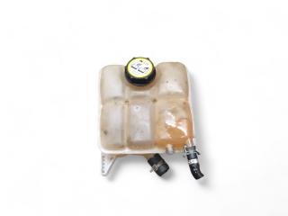 бачок расширительный Ford Focus 3 поколение 2013, 1.0 л., Ti, M1DA, бензин, 6МКПП, moondust silver / 0b, хетчбэк 5 дв., передний привод, правый руль, 8V61-8K218-AE