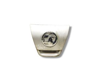 ручка крышки багажника Opel Astra J 2009, 1.7 л., CDTi, A 17 DTJ, дизель, 6МКПП, argonsilber / gan, хетчбэк 5 дв., передний привод, правый руль, 13271374