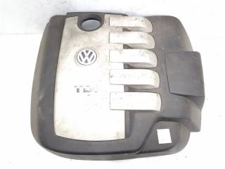 декоративная крышка двигателя Volkswagen Touareg 1 поколение 2005, 2.5 л., TDi PD, BAC, дизель, АКПП, silberblau / lb5s, внедорожник 5 дв., полный привод, правый руль, 070103926A