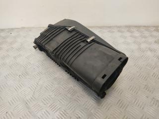 корпус воздушного фильтра Mercedes-Benz C-Класс W203/S203/CL203 [рестайлинг] 2004, 2.2 л., CDi, OM 646.962, дизель, АКПП, obsidianschwarz / 197, седан, задний привод, правый руль, A6460901201