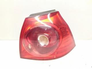 фонарь задний правый Volkswagen Golf 5 поколение 2005, 2.0 л., TDi PD, BKD, дизель, 6МКПП, серый, хетчбэк 5 дв., передний привод, правый руль, 1K6945096N