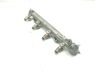 форсунка Volkswagen Golf 4 поколение 2003, 1.6 л., i, BCB, бензин, 5МКПП, серебро, хетчбэк 5 дв., передний привод, правый руль, 036133319, 036133035A