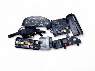 блок управления двигателем Opel Vectra C [рестайлинг] 2008, 1.9 л., CDTi, Z19DTH, дизель, 6МКПП, серый, хетчбэк 5 дв., передний привод, правый руль, 13205774, 13204147, 13223678, 0281014449, 13240245, 13278706GK