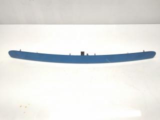 накладка двери (крышки) багажника Peugeot 207 1 поколение [рестайлинг] 2011, 1.4 л., i, KFT (TU3A), бензин, 5МКПП, голубой, хетчбэк 3 дв., передний привод, правый руль, 9650751477A