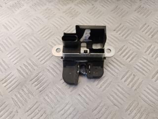 замок багажника Volkswagen Passat B6 2009, 1.4 л., TSI, CAXA, бензин, 6МКПП, чёрный, универсал, передний привод, правый руль, 1K6827505D