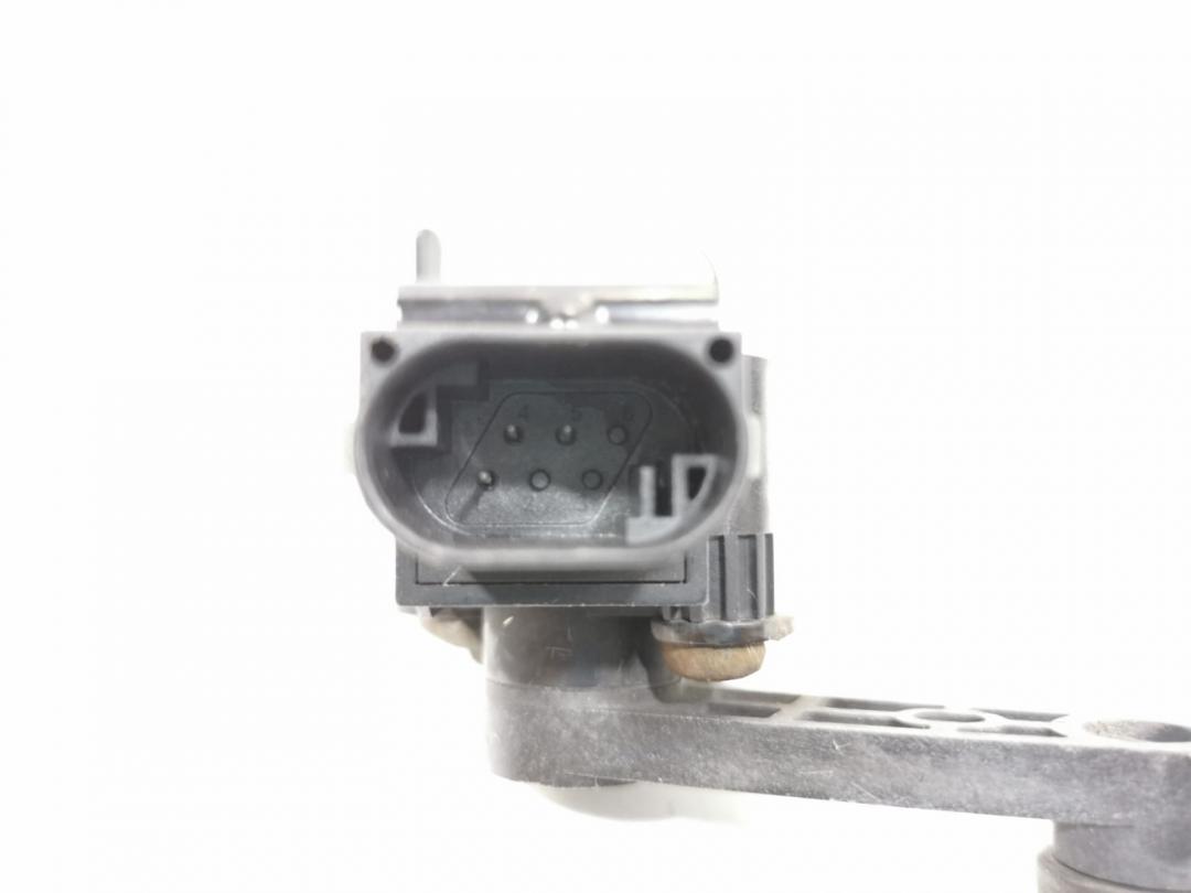 датчик дорожного просвета Land Rover Range Rover Velar 1 поколение 2020, 2.0 л., 204DTD, дизель, АКПП, внедорожник 5 дв., GX73-3C2680-CA - фото №1