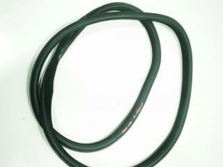 уплотнитель двери Jaguar F-Pace 1 поколение 2020, 3.0 л., бензин, АКПП, внедорожник 5 дв., HK8320708A