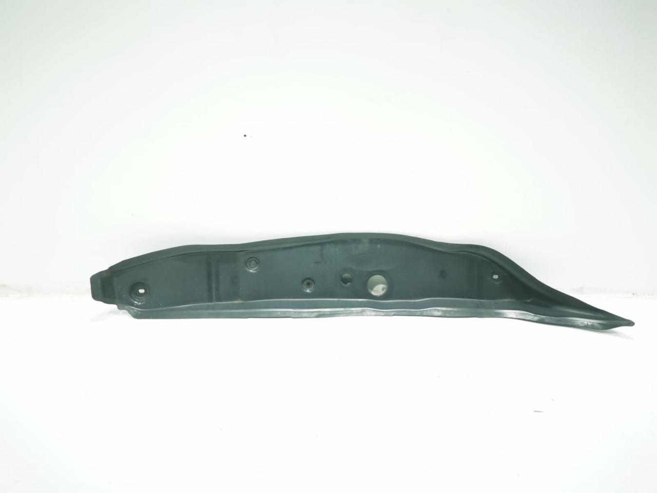 пыльник переднего крыла Mercedes-Benz GLS-Класс X166 2019, 3.0 л., дизель, АКПП, внедорожник 5 дв., A2538890025 - фото №1