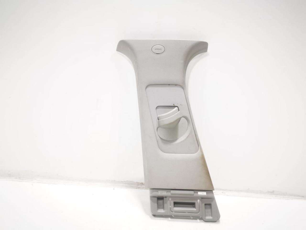 обшивка стойки центральной левой Hyundai Santa Fe 4 поколение 2020, 2.4 л., бензин, АКПП, внедорожник 5 дв., 85830S2000 - фото №1