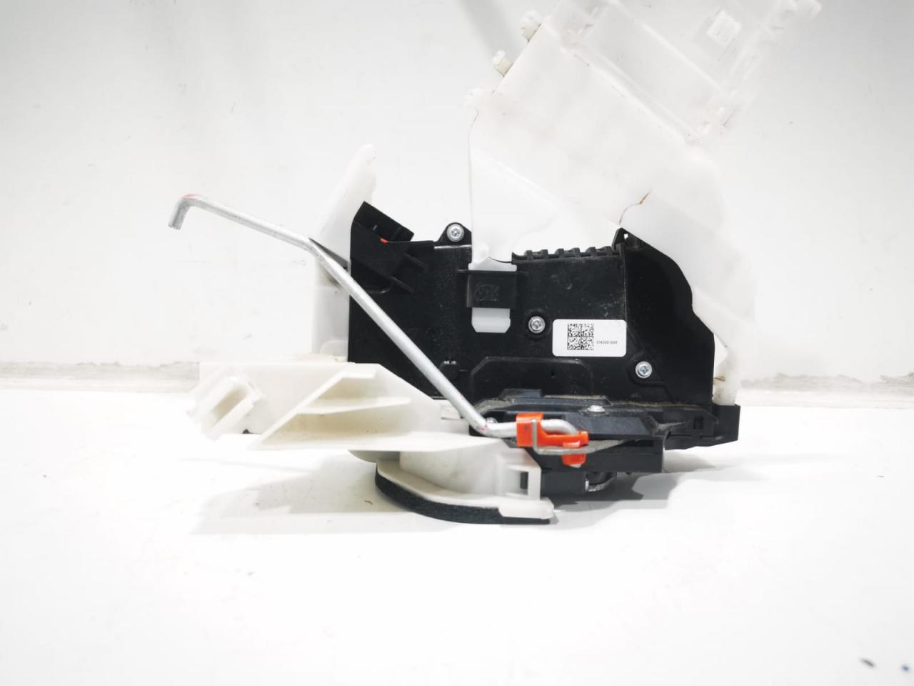 замок двери задней правой Hyundai Santa Fe 4 поколение 2020, 2.4 л., бензин, АКПП, внедорожник 5 дв., 81420S1000 - фото №1