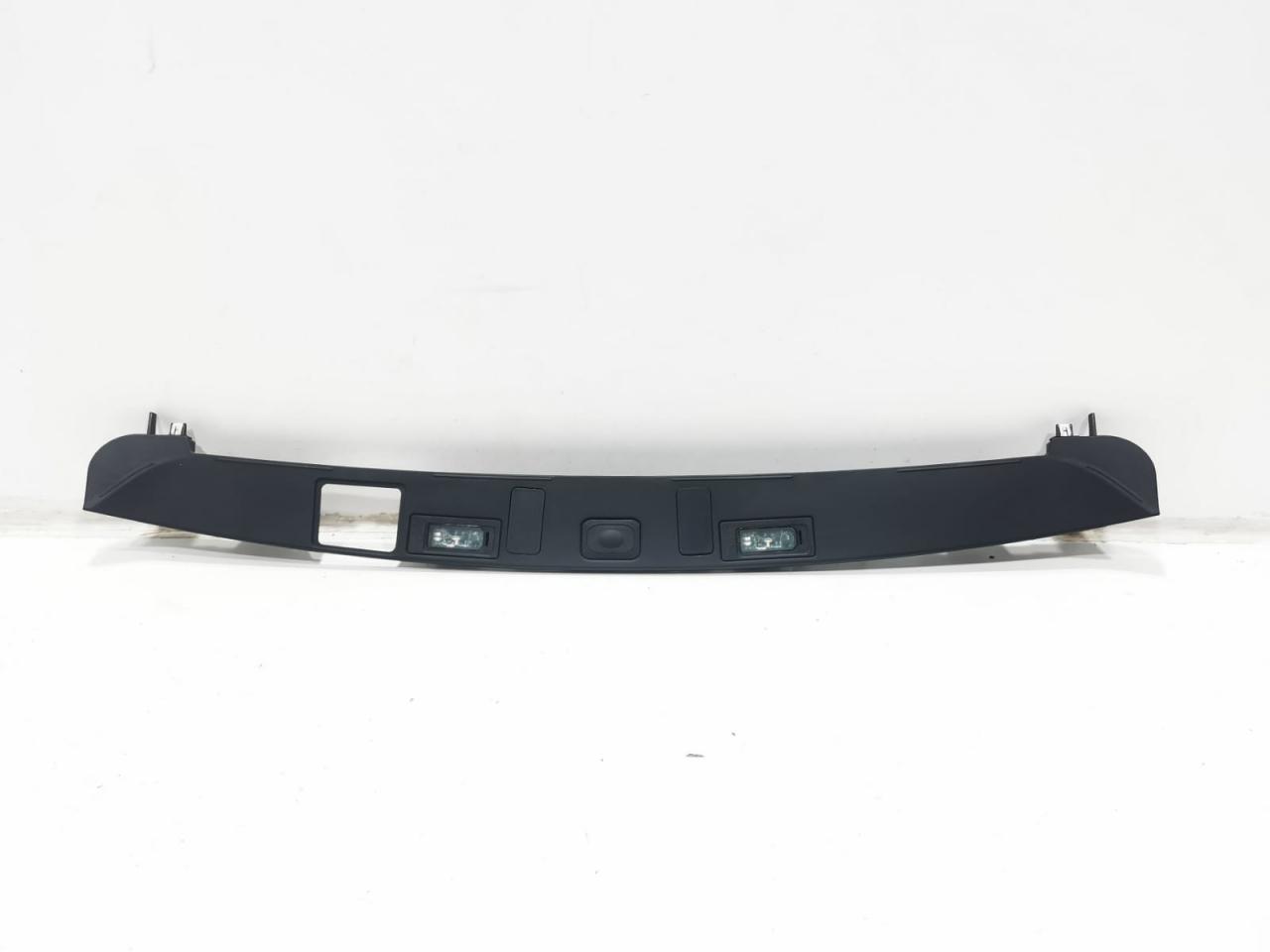 накладка подсветки номера Land Rover Range Rover Velar 1 поколение 2020, 2.0 л., 204DTD, дизель, АКПП, внедорожник 5 дв., J8A240406BA - фото №1