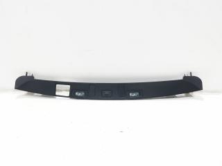 накладка подсветки номера Land Rover Range Rover Velar 1 поколение 2020, 2.0 л., 204DTD, дизель, АКПП, внедорожник 5 дв., J8A240406BA
