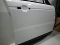 дверь передняя правая Land Rover Range Rover Sport 2 поколение 2017, 3.0 л., дизель, АКПП, внедорожник 5 дв. - фото №2