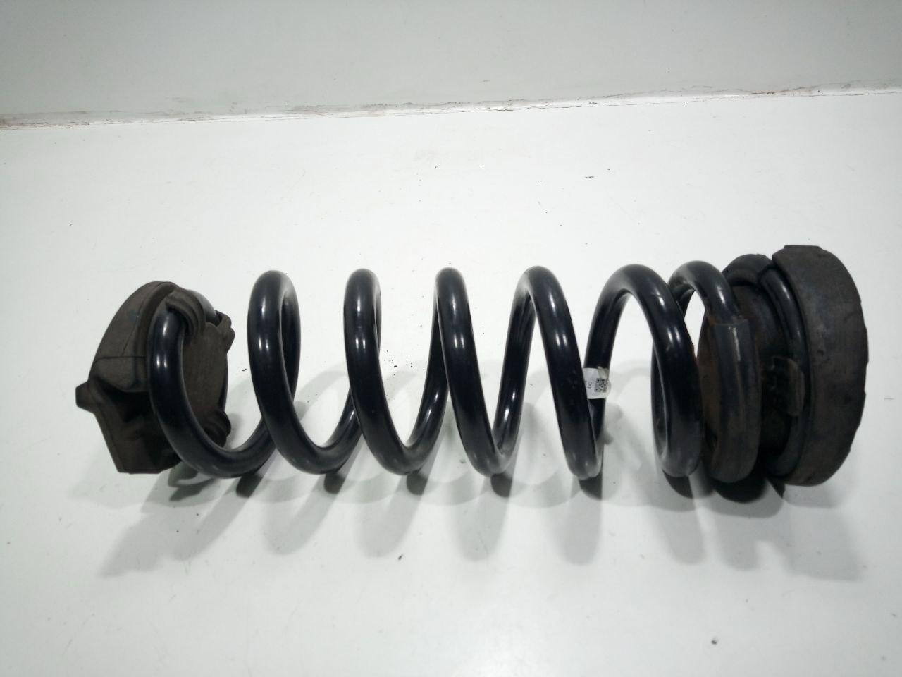 пружина задняя Jaguar F-Pace 1 поколение X761 2020, 2.0 л., 204DTD, дизель, HK835534DC - фото №1