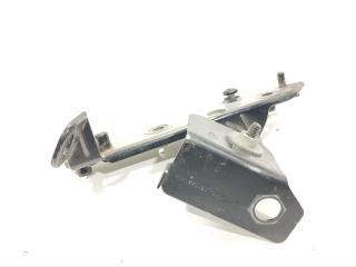 крепление ( кронштейн ) крыла Land Rover Range Rover Velar 1 поколение 2020, 2.0 л., дизель, J8A2-16291-AA