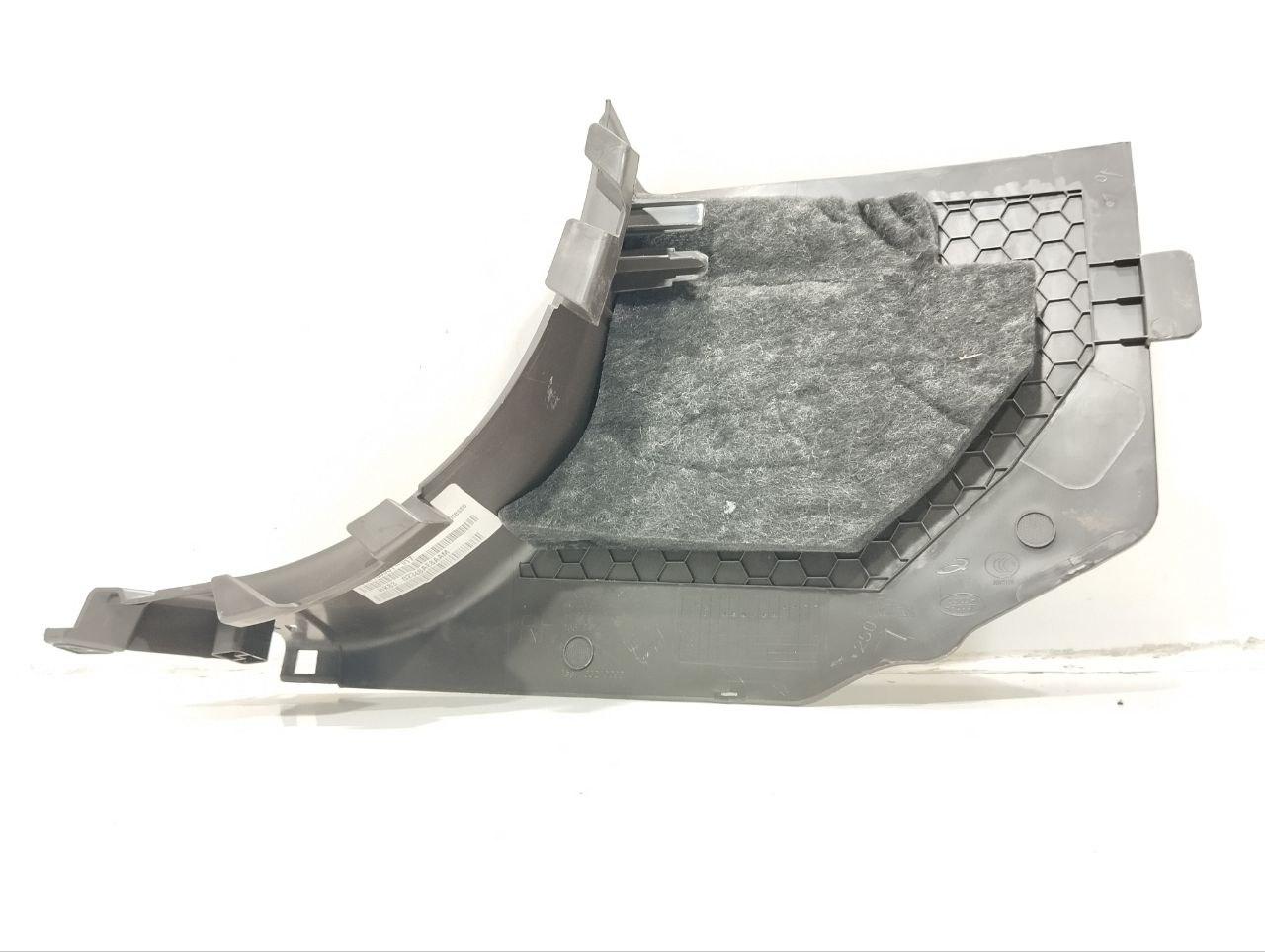 пластик Jaguar F-Pace 1 поколение 2018, 2.0 л., дизель, HK8302348AE - фото №1