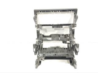 крепеж салона Land Rover Discovery 5 поколение 2019, 3.0 л., дизель, АКПП, внедорожник 5 дв., JY32-04268-D