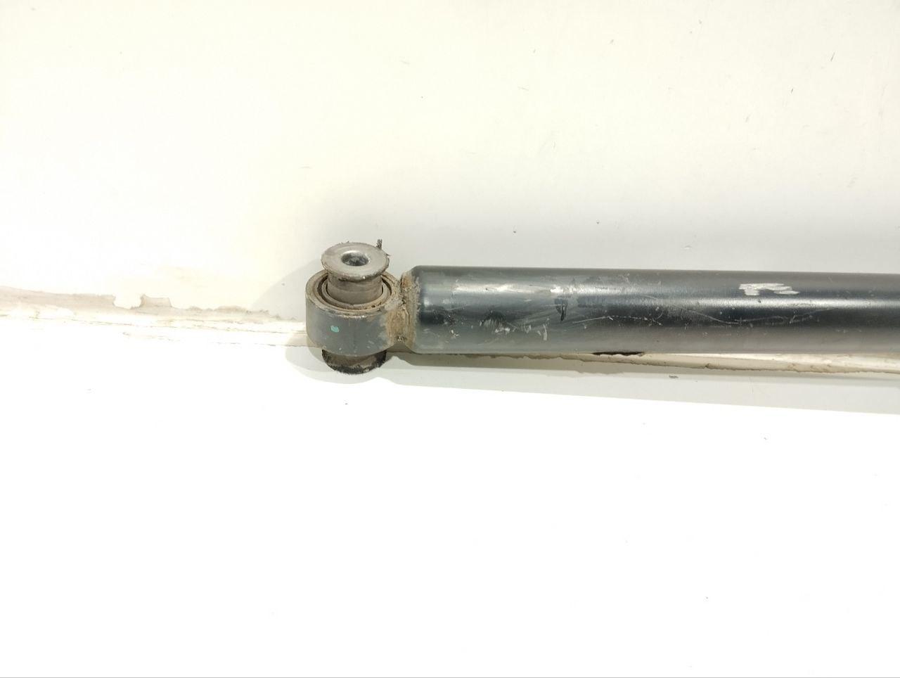 амортизатор задний Land Rover Range Rover Velar 1 поколение 2020, 2.0 л., дизель, АКПП, J8A2-18080AB - фото №1