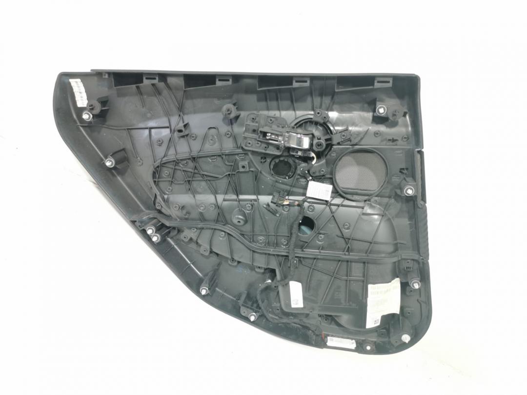 обшивка двери задняя правая Mini Clubman 2 поколение (F54) 2018, 2.0 л., бензин, АКПП, хетчбэк 5 дв. - фото №1