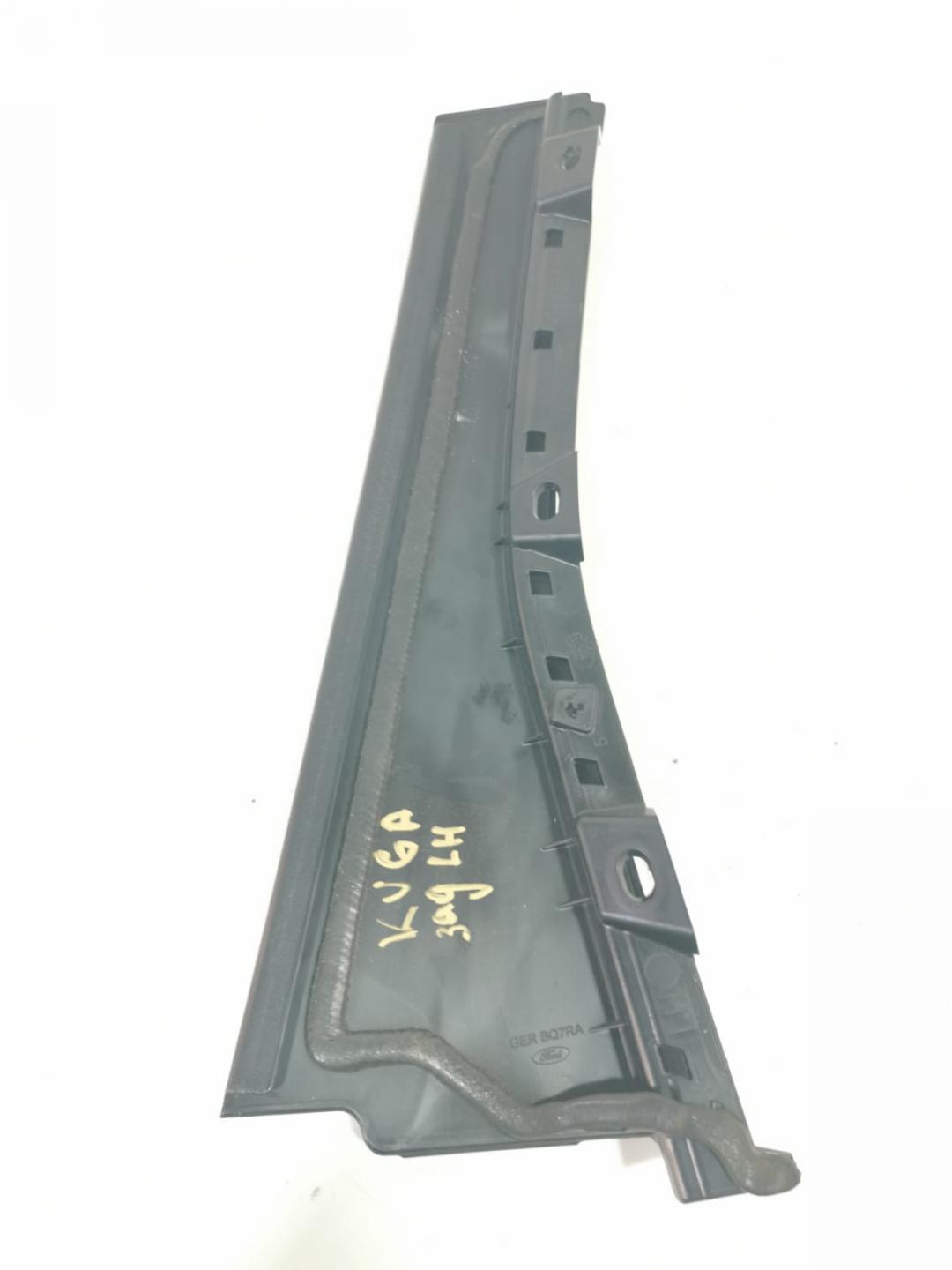 молдинг двери задней левой Ford Kuga 2 поколение 2018, 1.5 л., дизель, МКПП, внедорожник 5 дв., 2231356 - фото №1