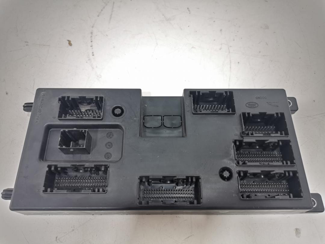 блок комфорта Land Rover Discovery 5 поколение 2020, 3.0 л., 306DT, дизель, АКПП, внедорожник 5 дв., HPLA-14F041-BG - фото №1