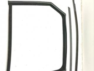 уплотнитель двери Jaguar E-Pace 1 поколение 2020, 2.0 л., бензин, АКПП, внедорожник 5 дв.